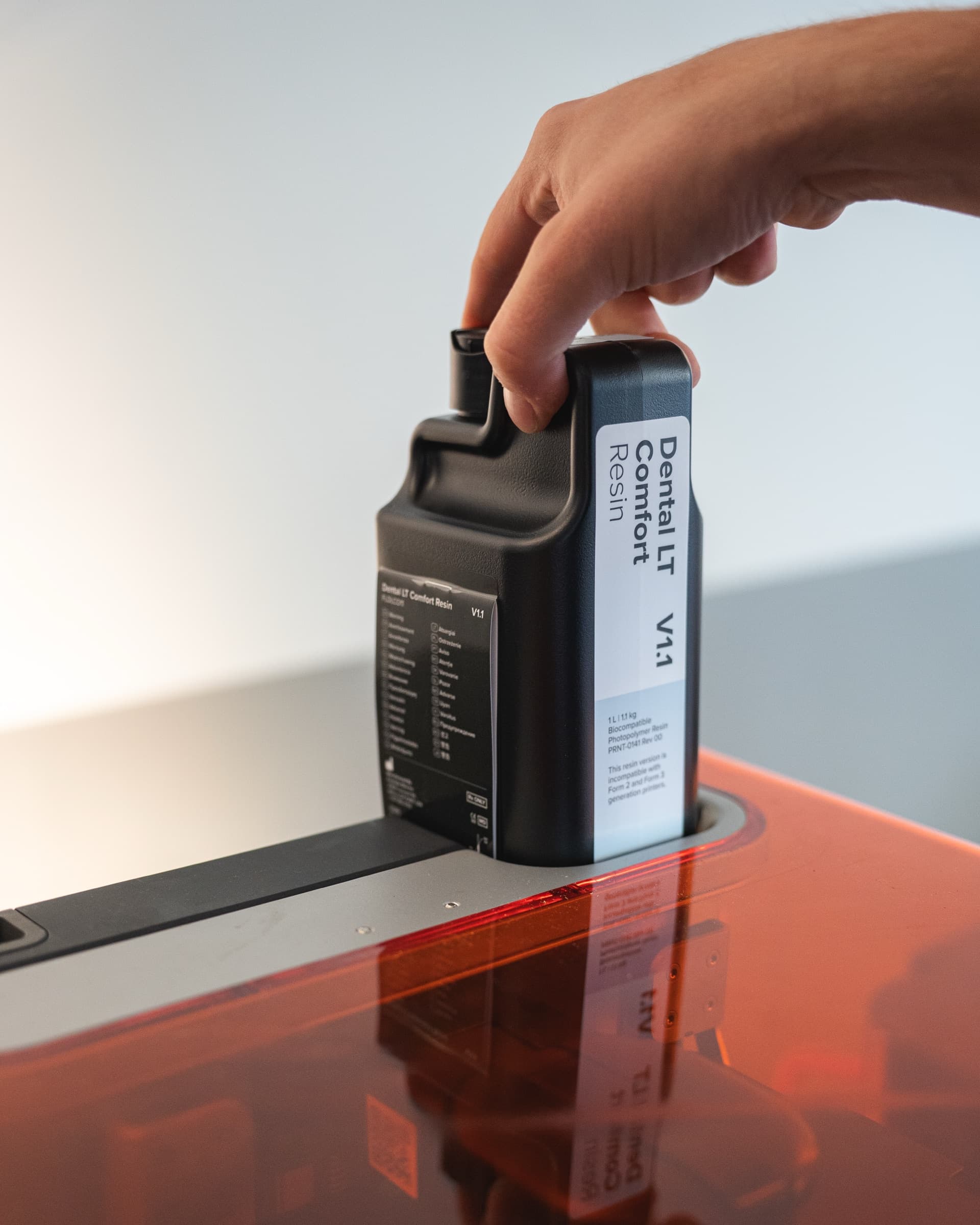 Loading a Dental LT Comfort Resin cartridge into a Formlabs Form 4
